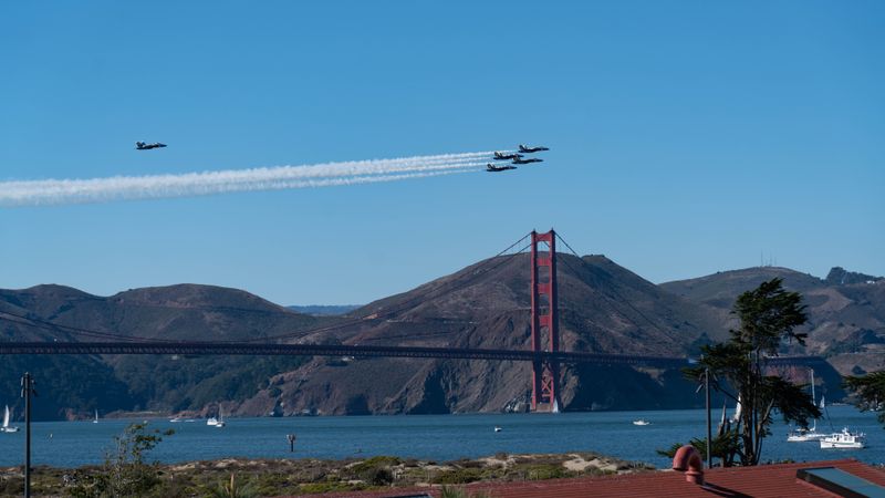 Blue Angels of the Golden Gate