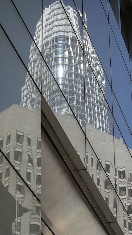 Salesforce Tower Reflection