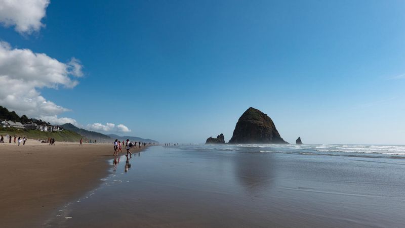 Haystack Rock, Cannon Beach