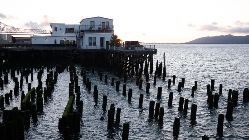 Astoria Oregon Pier