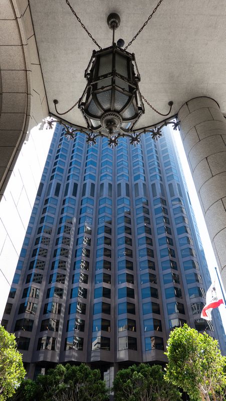555 & 580 California Street