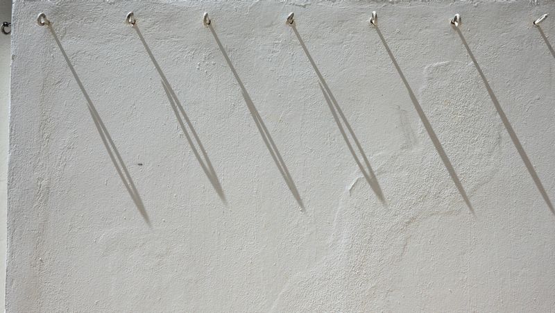 Hooks Shadows