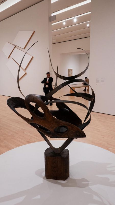 4 Floor Gallery
