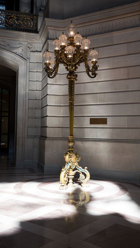 Rotunda Lamp