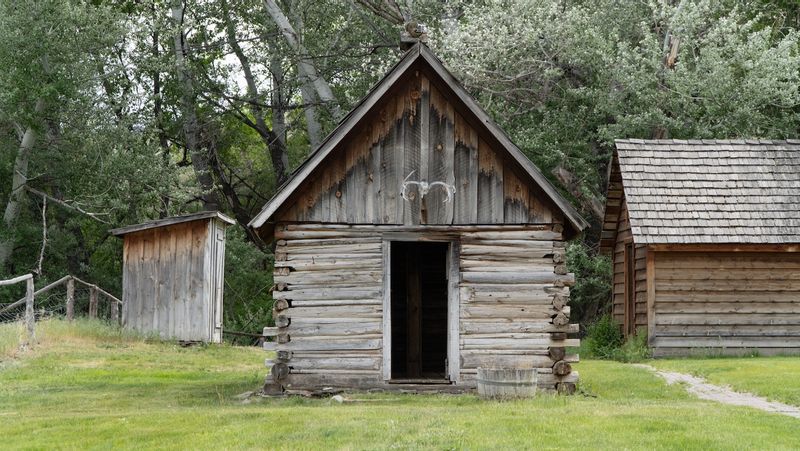 Cant Ranch Out Building