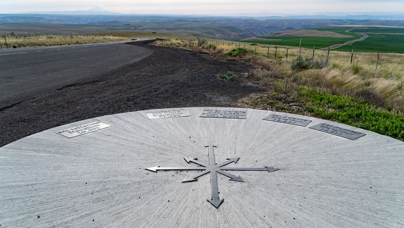 Mountain Identifier on Oregon Route 206