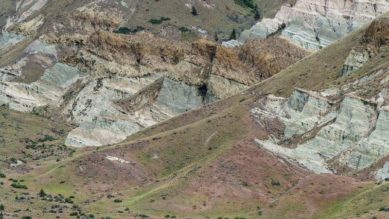 Sheep Rock Hills Closeup