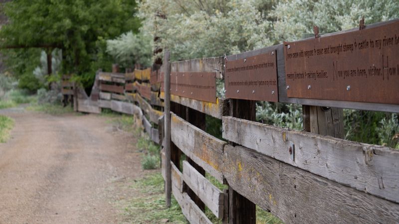 Cottonwood Canyon State Park
