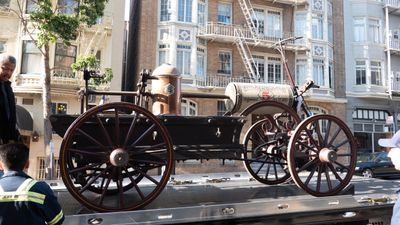 Knickerbocker Fire Engine No. 5