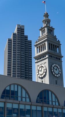 Ferry Building and Embarcadero 4