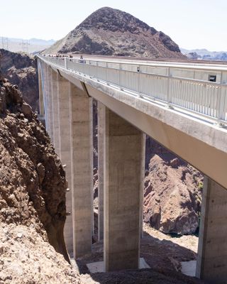 Bridge at Hoover Dam-5210155.jpg
