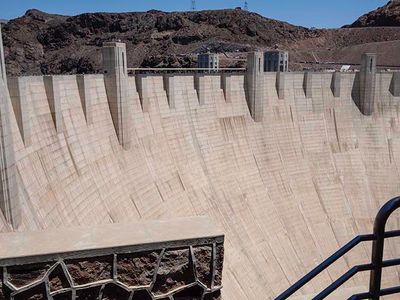 Hoover Dam Top-5210215.jpg
