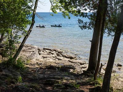 Kyakers at Cave Point