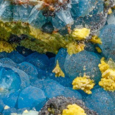 Detail of blue plumbogummite with mimetite from Drygill Mine, Caldbeck Fells