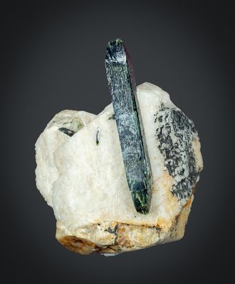 Doubly terminated aegirine crystal on microcline, Mount Malosa, Malawi