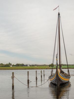Lady ship reconstruction