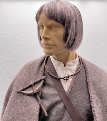 reconstruction of Semigallian clothing, 7th-10th century, Lithuanian National Museum, Arsenal, Vilnius