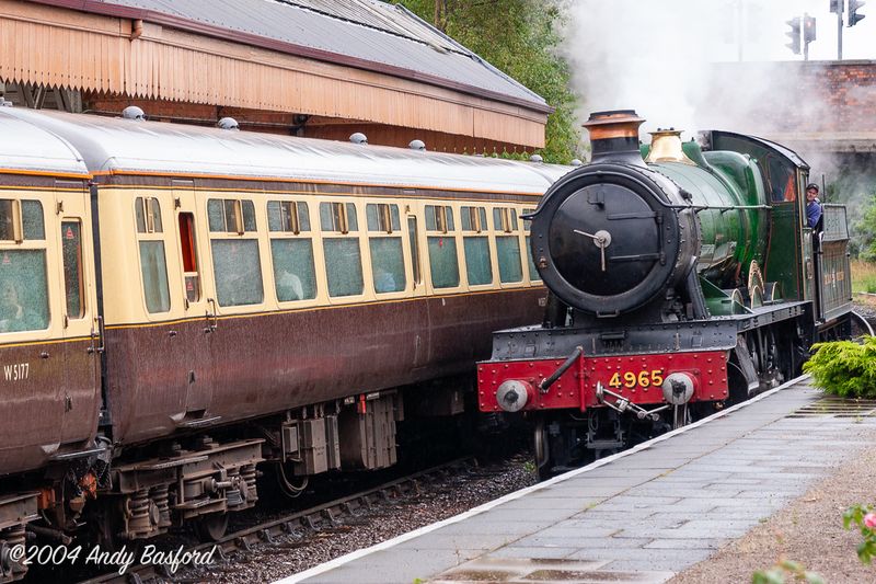 GWR 4900 class 4-6-0 4965 ROOD ASHTON HALL-20040718 (Stratford-upon-Avon)