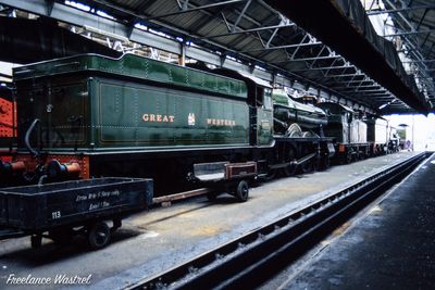 GWR 4900 class 4-6-0 5900 HINDERTON HALL-20010711 (Didcot Railway Centre)