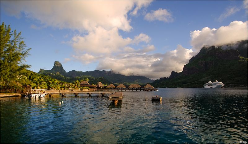 Sunset In Paradise