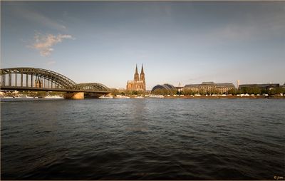 Cologne Cathedral, The Big Picture