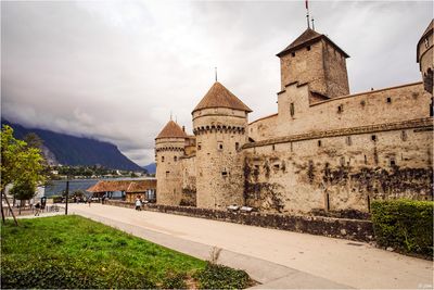 Switzerland Postcards (City Living)