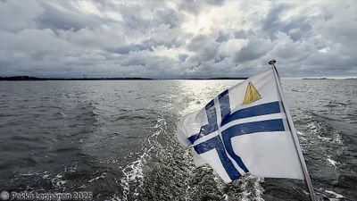 Sailing (with the flag)