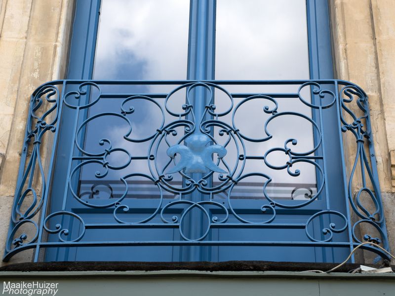 Place Louise-de-Bettignies
