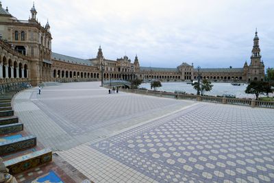 Plaza de Espagna