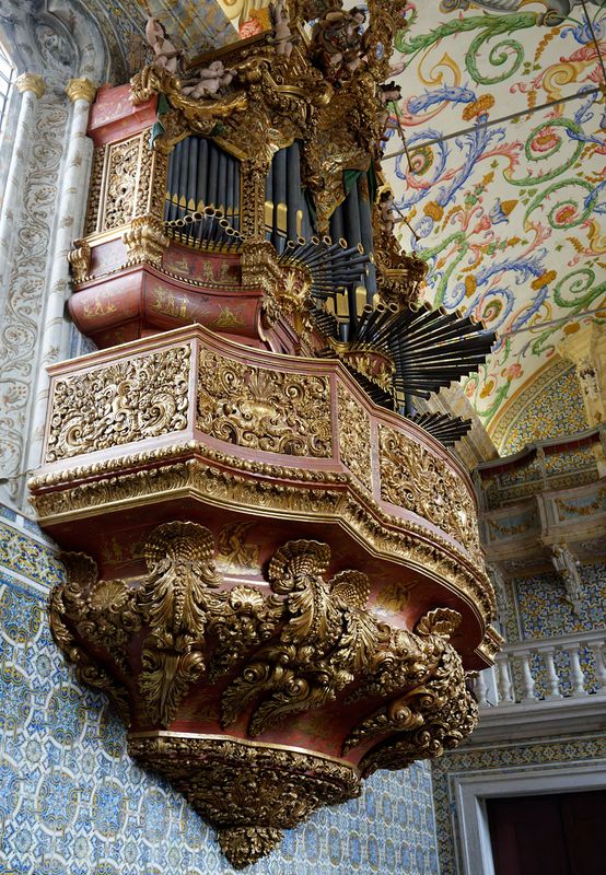 Universit de CoimbraL'orgue de la Chapelle