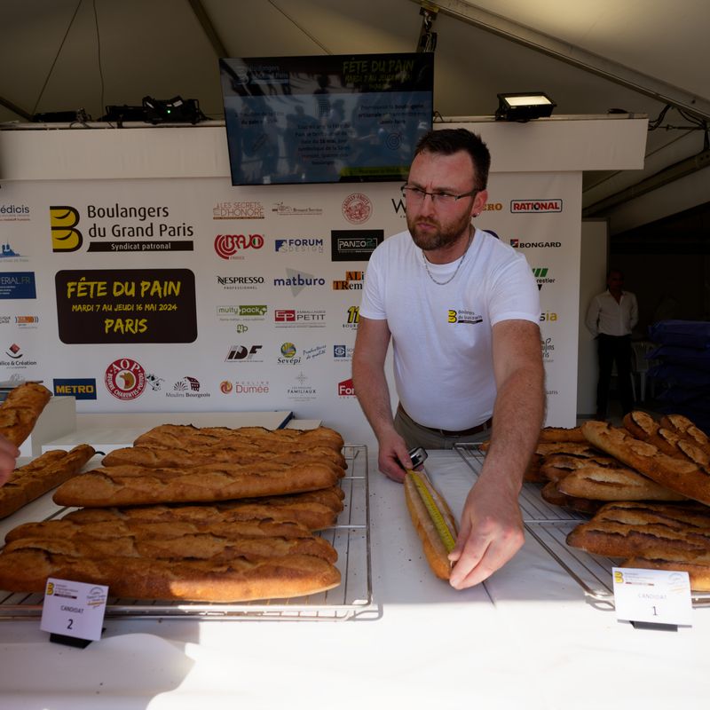 Les métiers traditionnelsMesureur de baguette