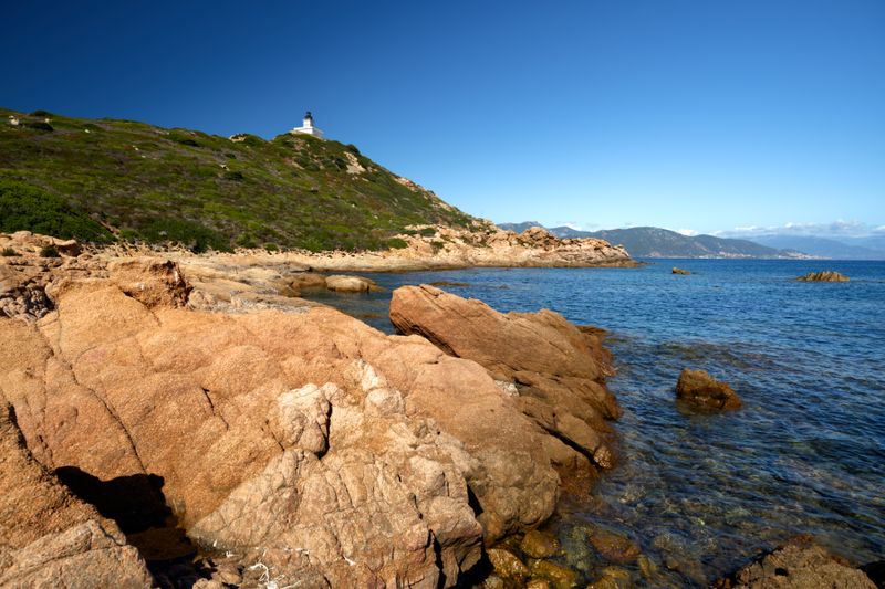 Iles sanguinairesIle de Mezzu Mare