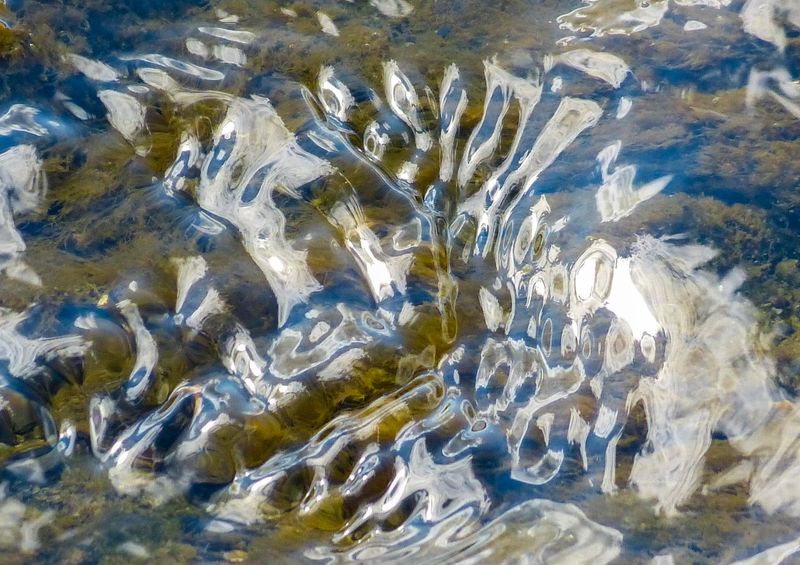 surfaces 587