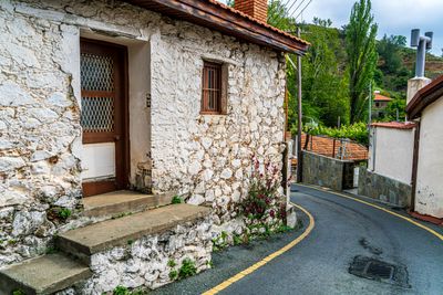 Sharp Turn to the Left