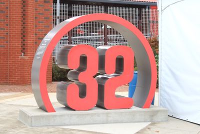 Steve Carlton retired number