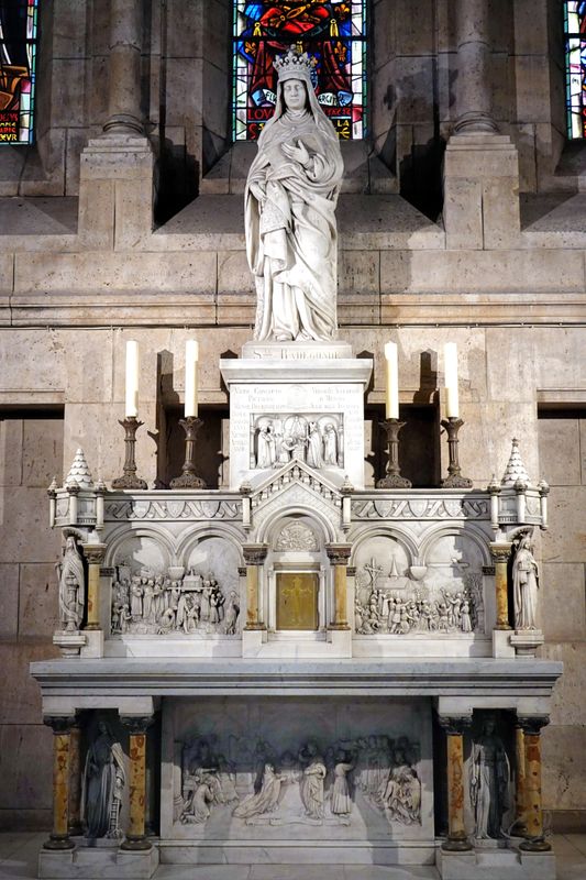 Basilique Sacr-Coeur - Side Chapel - Detail