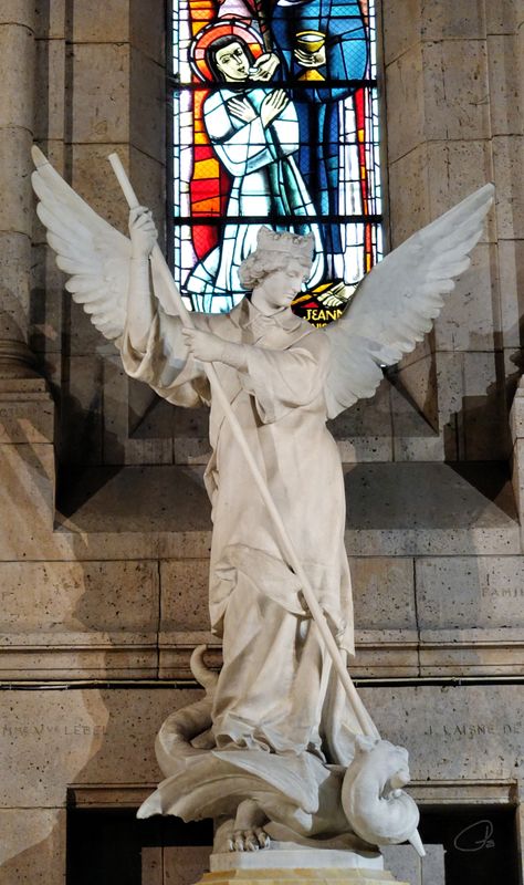 Basilique Sacr-Coeur - Side Chapel - Detail