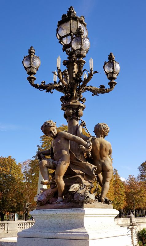Alexander III Bridge - Art Nouveau Lamp