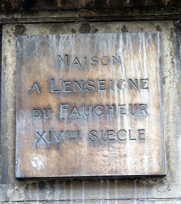 11 Rue François Miron