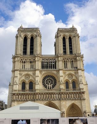 Oct 20 - Exploring Le Marais, 3rd and 4th Arrondissements and Île de la Cité