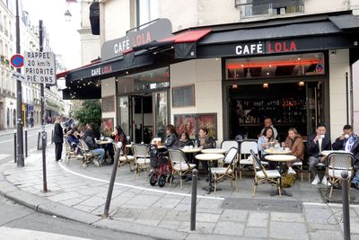 Rue de Buci  - Caf Lola