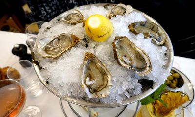 La Coupole - Fines de Claires Breuil No. 4 Oysters