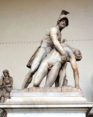 Menelaus holding body of Patroclus, Loggia dei Lanzi, Florence