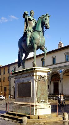 Statue of Ferdinando Primo Magno, Piazza della Santissima Annunziata, Florence