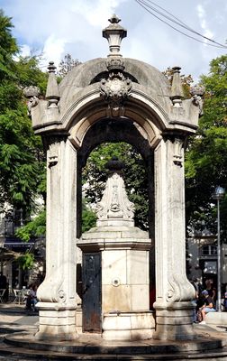 Monumento em homenagem ao Capitão de abril Salgueiro Maia, Lisbon