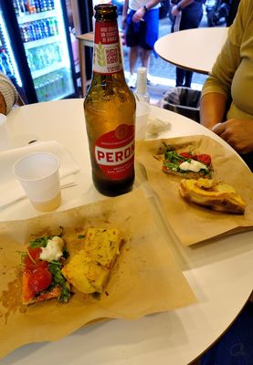 Lunch at Pizza e Mozzarella, Rome