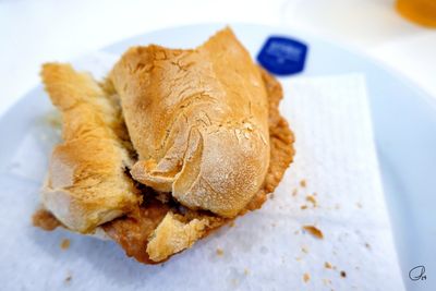Snack at Bifanas Vendas Novas, Armazéns do Chiado, Lisbon