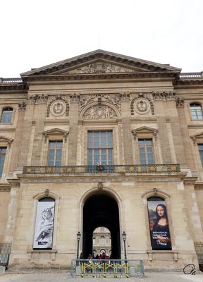 Muse du Louvre, Porte des Arts