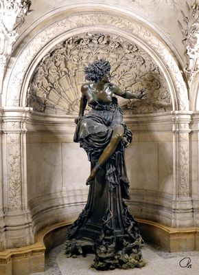 Palais Garnier, under Grand Escalier, Bassin de la Pythie
