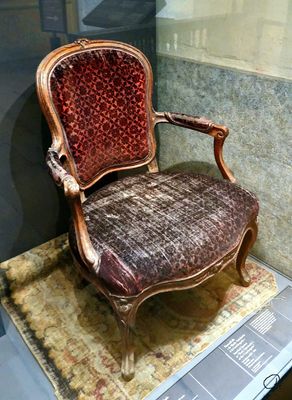 Marie-Antoinette's chair, Conciergerie